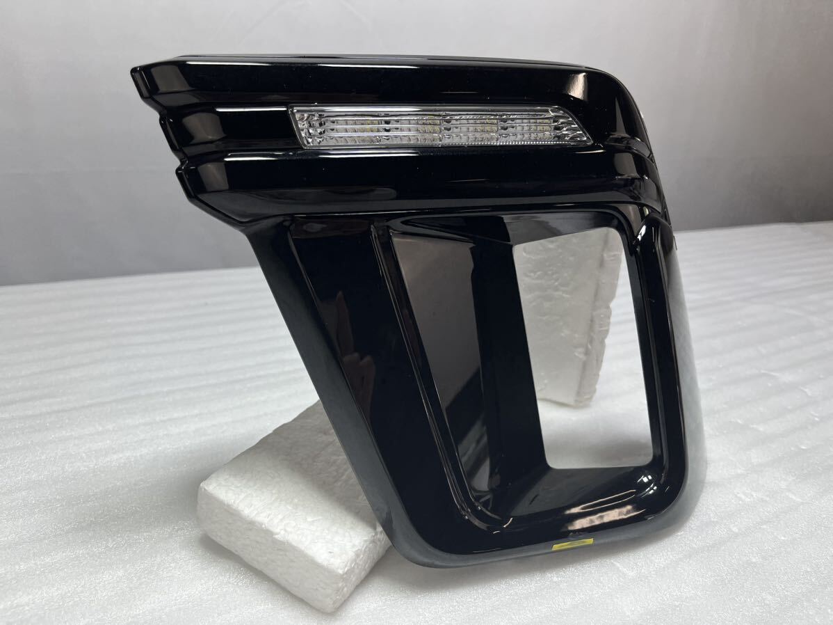 スバルフォレスター右 LEDアクセサリーライナー KOITO 278-60485 新品