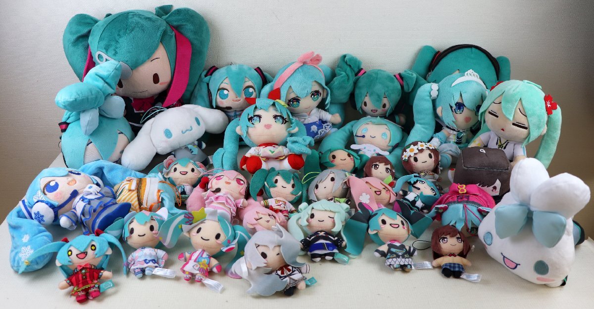 TAITO 初音ミク ぬいぐるみ まとめ売り 28種セット TAITO 初音ミク ぬいぐるみ まとめ売り 28種セット