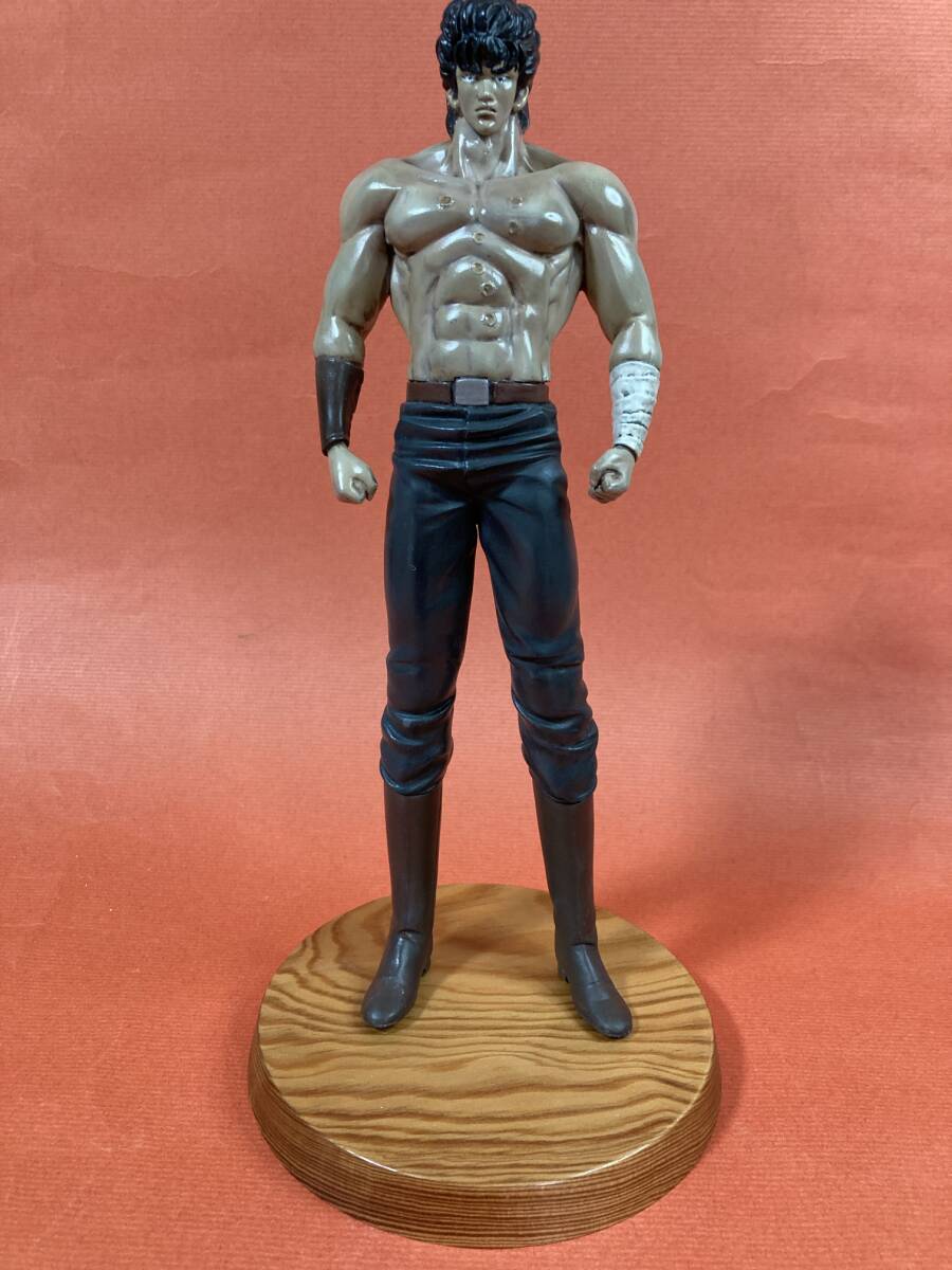 中古】海洋堂 1／12 北斗の拳 ガレージキット完成品 ケンシロウVS