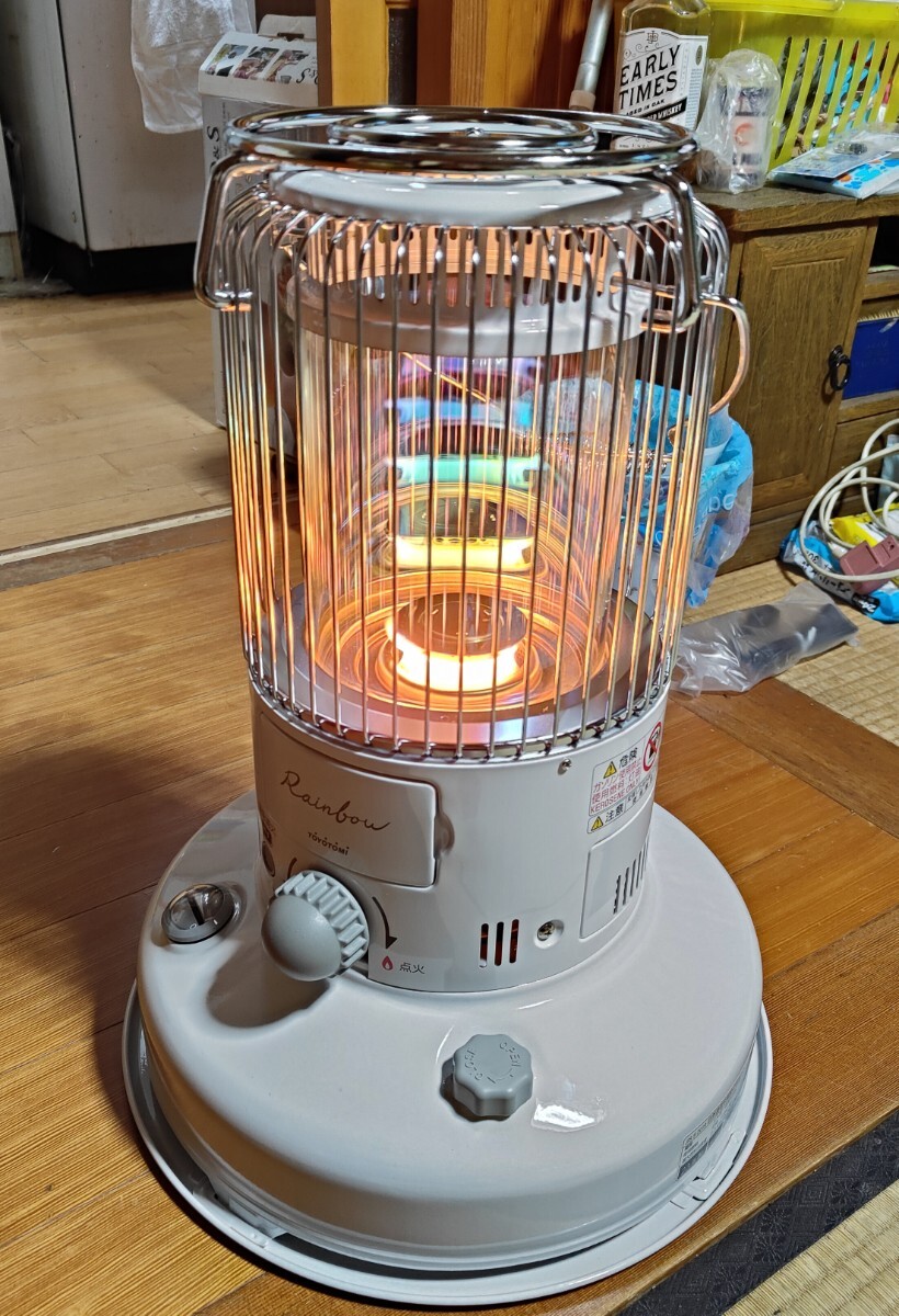 未使用に近い】TOYOTOMI RB-25N レインボーストーブ 五徳 電池おまけの