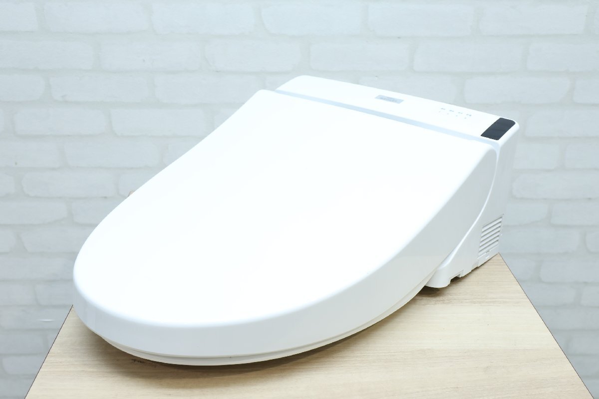2017年製】TOTOウォシュレットTCF2221 （未使用】1円～ 未使用品 取扱  