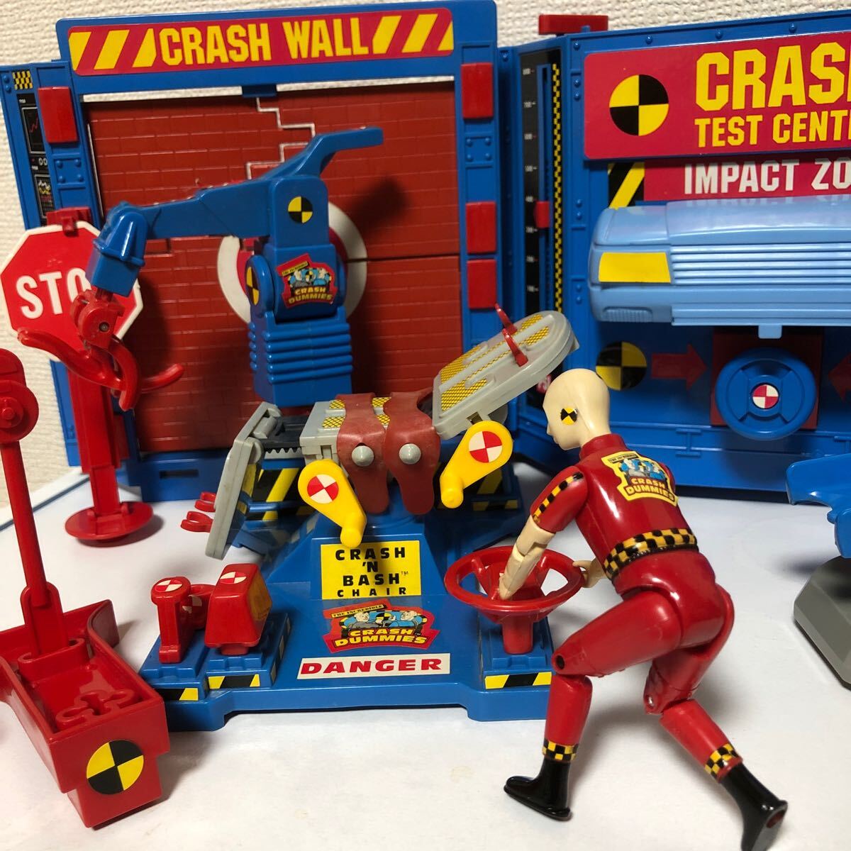 超レア★1/18 世界一悲しい家族 ダミー人形 交通事故 衝突実験 4体セット 超レア☆1⁄18 世界一悲しい家族 ダミー人形 交通事故 衝突実験 4