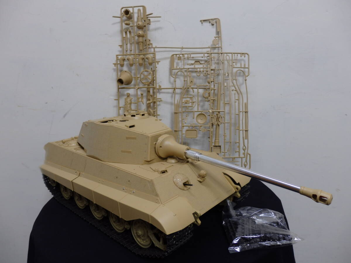 タミヤ ラジオコントロールタンクシリーズ№4 キングタイガー 1⁄16