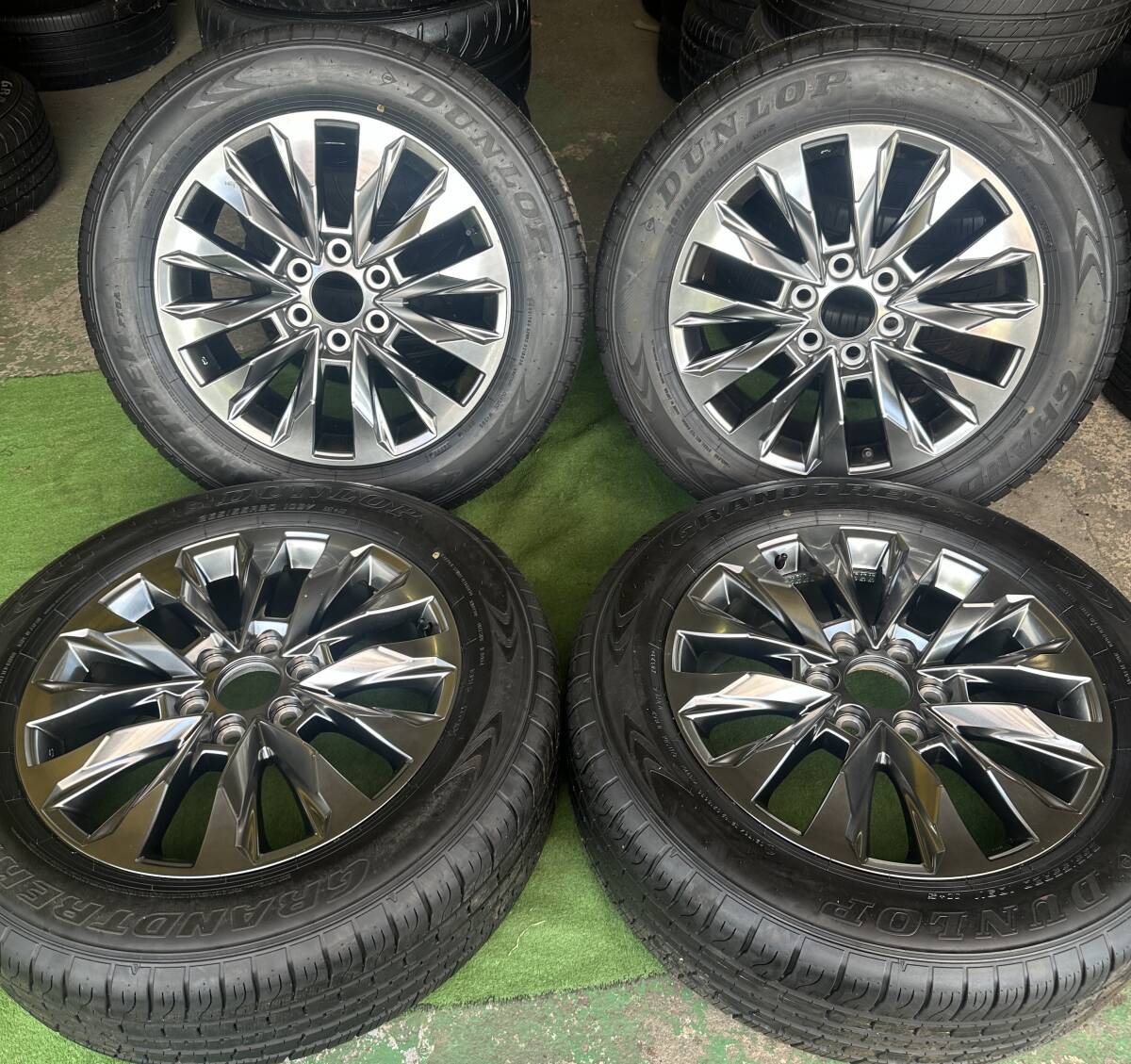 クライスラーPTクルーザー メッキ 17インチ 7J+40 5穴 PCD100 クライスラー PTクルーザー 純正 17インチ 7J+40 PCD100/5穴