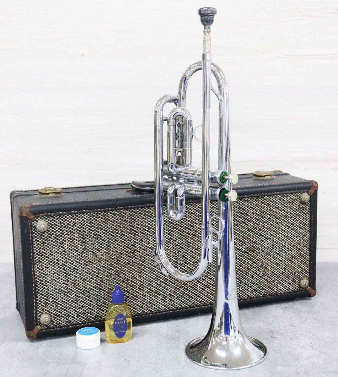 マーチングバリトン CONN 136E マーチングバリトン CONN 136E - メルカリ