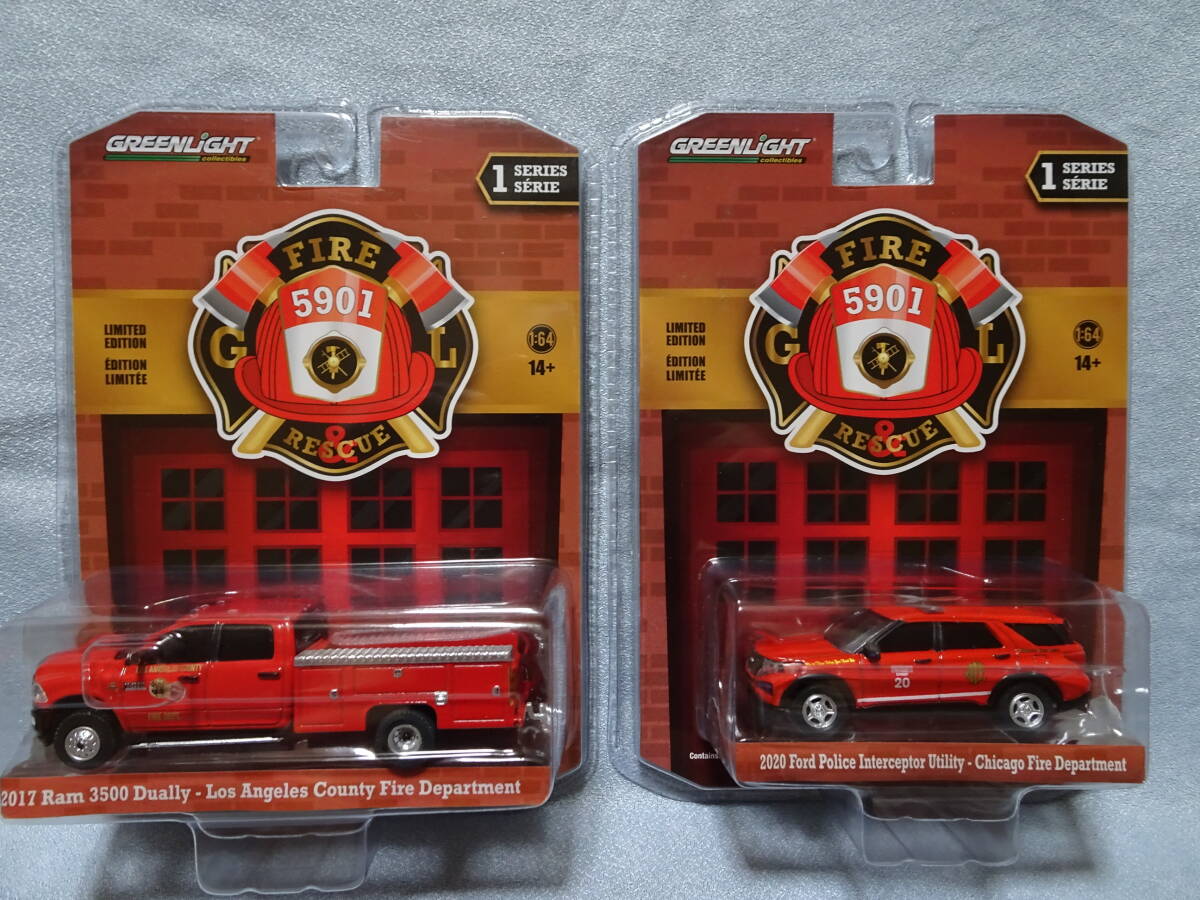【未使用】GREENLiGHT 1972 FORD RANCHERO & 1992 FORD CROWN VICTORIA POLICE ...
