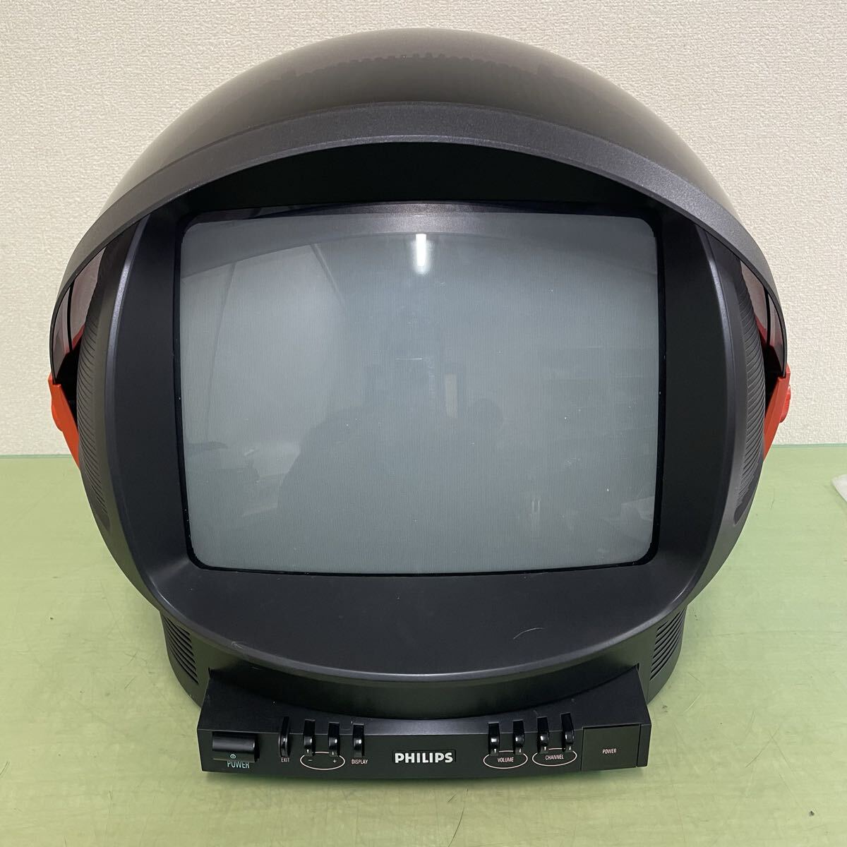 フィリップス ディスカバリー 14S11B ヘルメット ブラウン管 カラーTV 福岡市早良区)PHILIPS フィリップス 14S11B オシャレなブラウン管