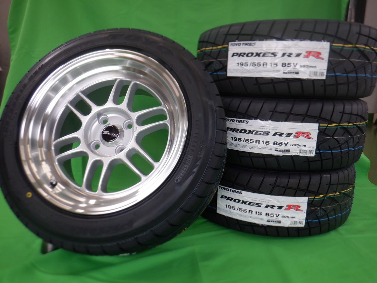 美品 ステルスレーシング SPEC01 スペック01 15インチ 7J +30 PCD100 4