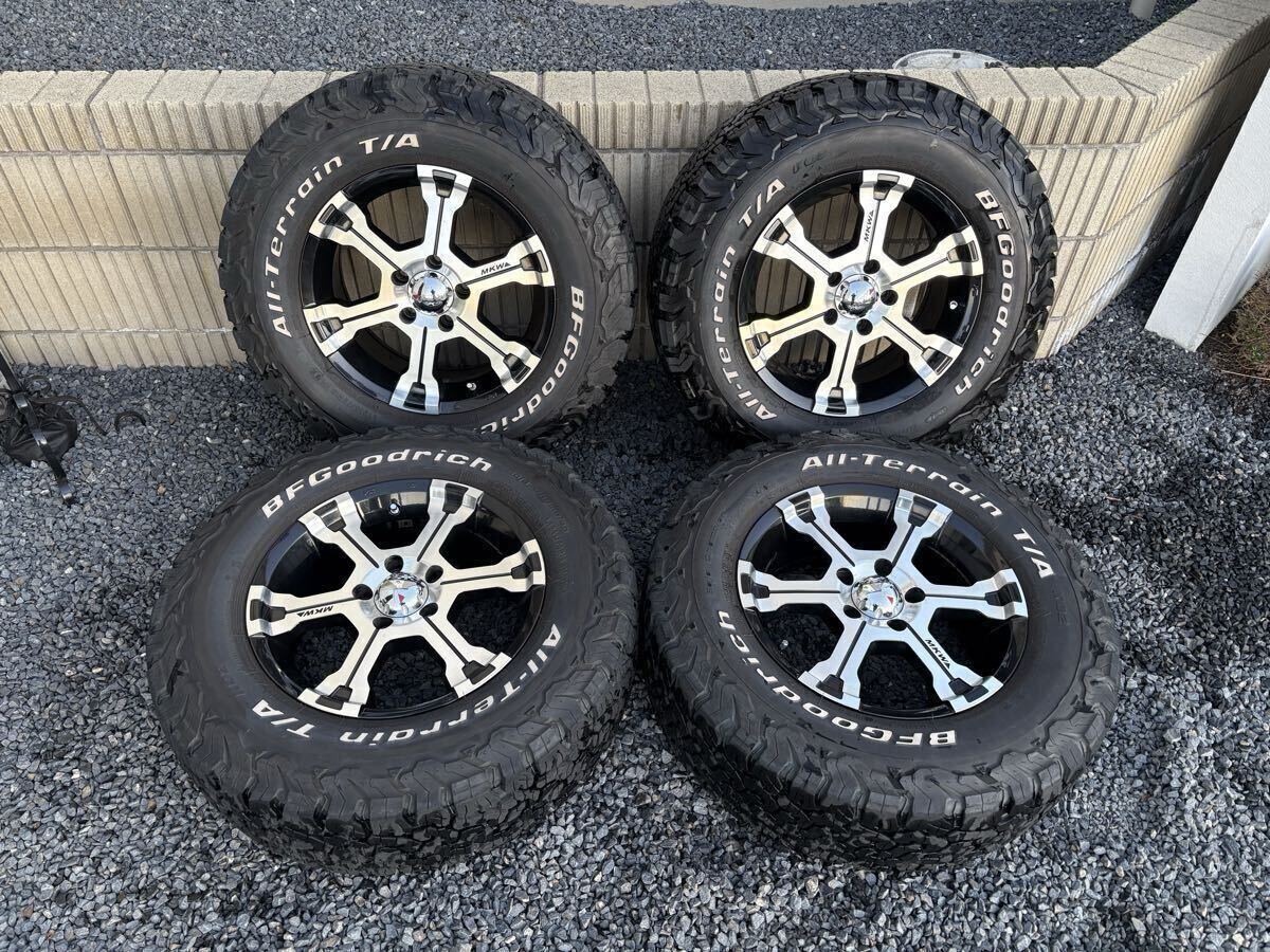 ミッキートンプソン 16インチ 8j PCD114.3 5穴 BFGoodrich Radial All 