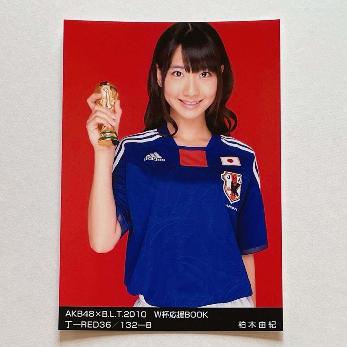中古】AKB48宮澤佐江,blt 2009第一期内閣組閣book,写真3枚,コンプ,白の