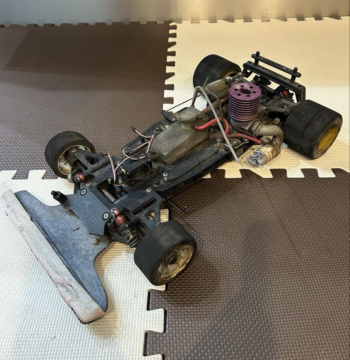 中古RC 1/8エンジンカー Serpent EXCEL (サーパント エクセル 9000）2