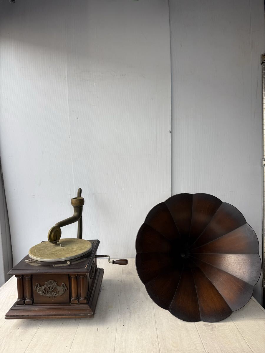 中古】Les Phonographes フランス製 木製蓄音機 Francois Desire