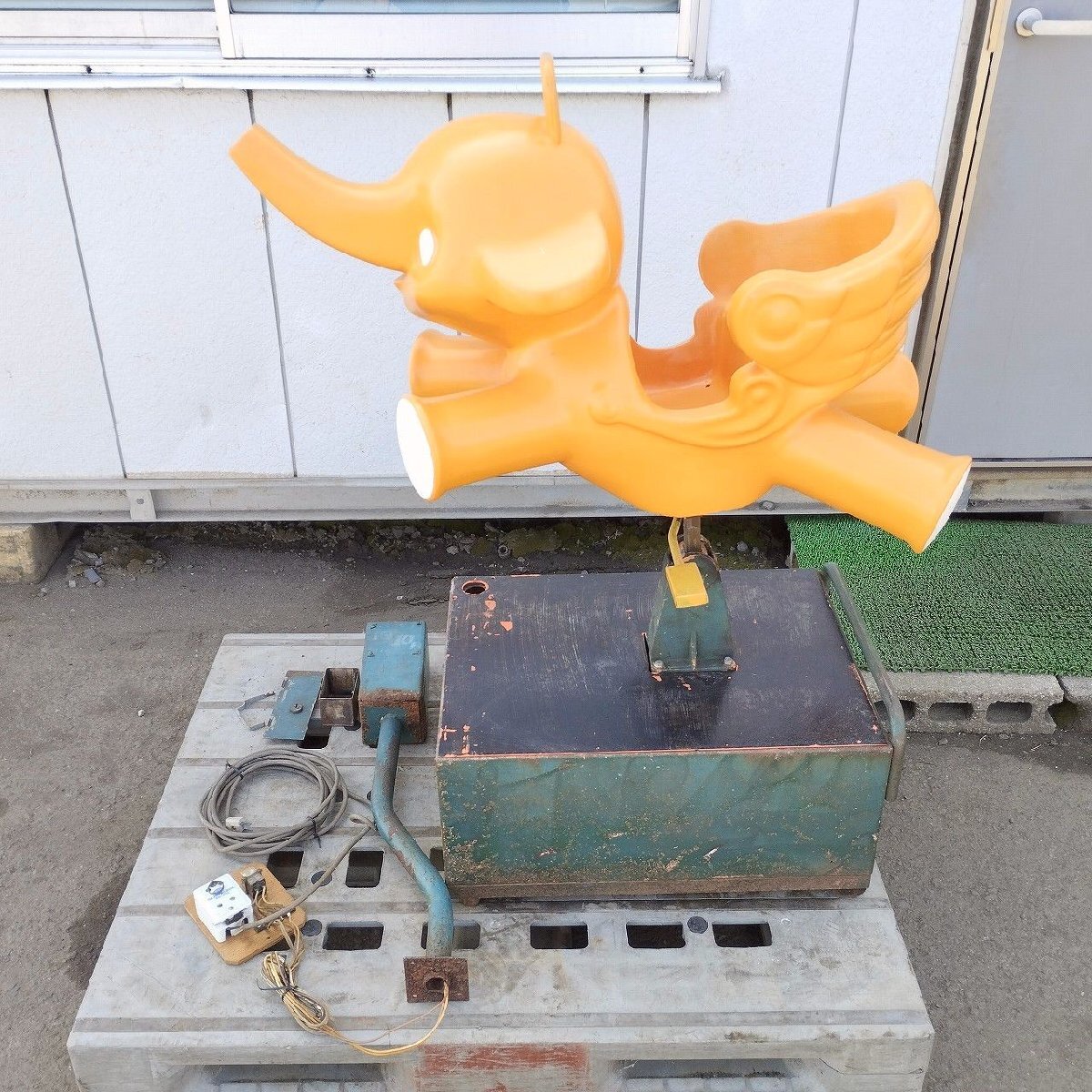 中古】○店頭受取限定/動作確認済み 佐藤製薬 サトちゃんムーバー 中古】○店頭受取限定/動作確認済み 佐藤製薬 サトちゃんムーバー