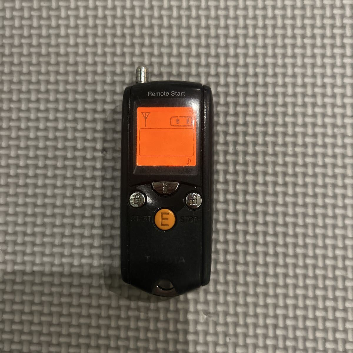 トヨタ純正 東海理化 エンジンスターター No.00102551 ポルテ取外し 