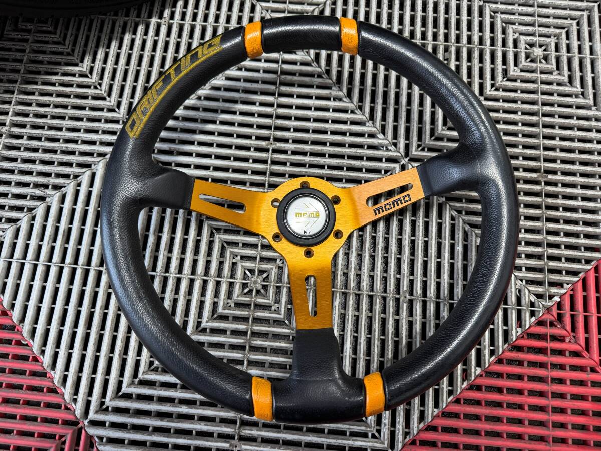 MOMO モモ DRIFTING ドリフティング ディープコーン 35Φ ブラック 