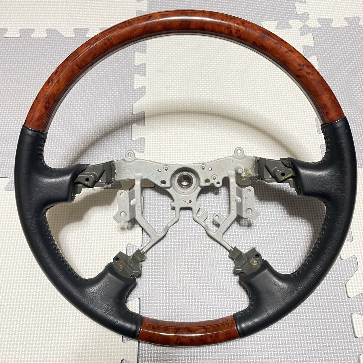 FAKER フェーカー レザー ビレッドステアリング FAKER フェーカー レザー ビレッドステアリング Billet Specialties