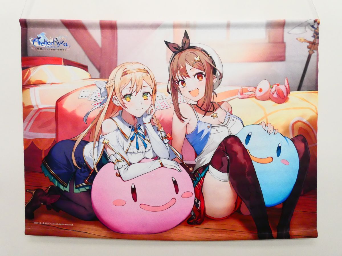 ライザのアトリエ 水着ライザ＆クラウディア B2タペストリー