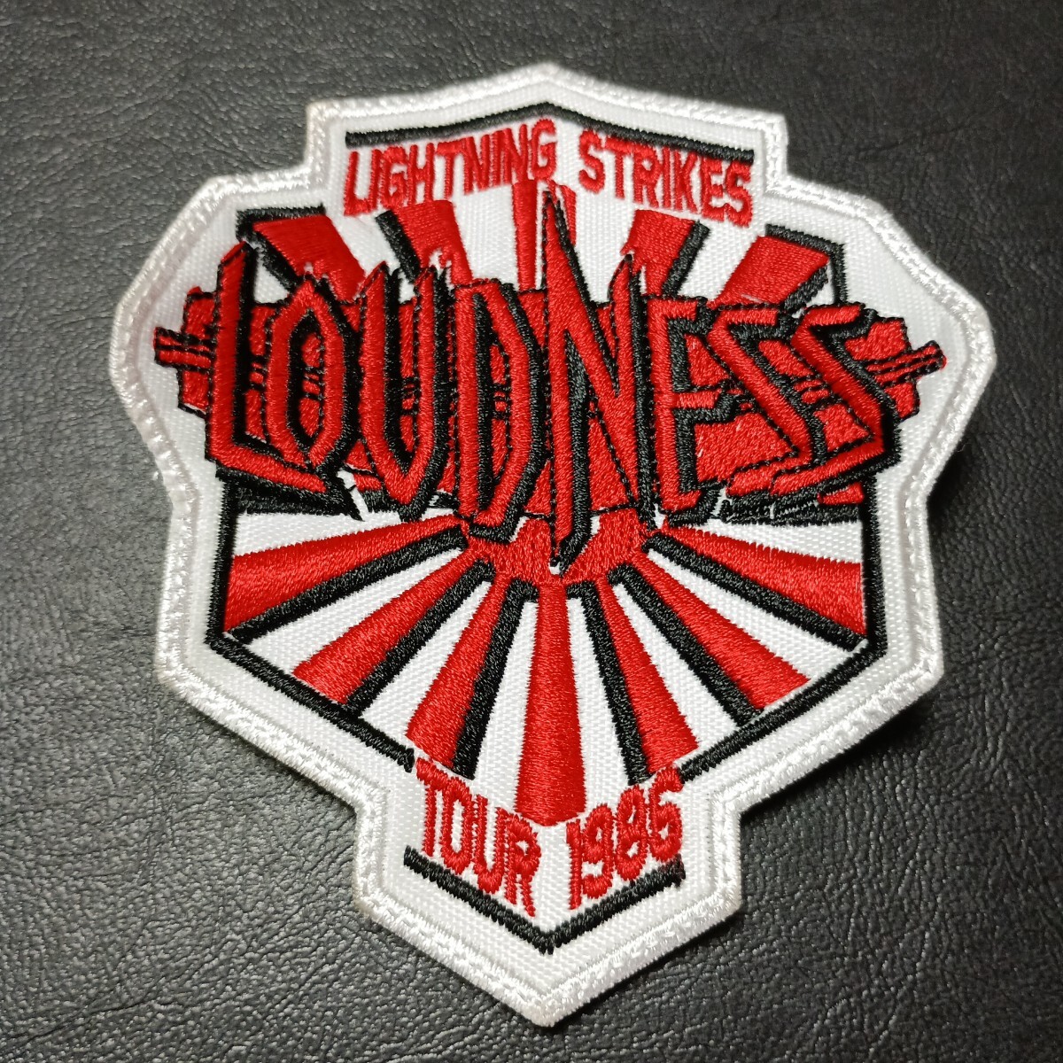 新品LOUDNESS 刺繍パッチ ワッペン tour ラウドネス &frasl; iron maiden