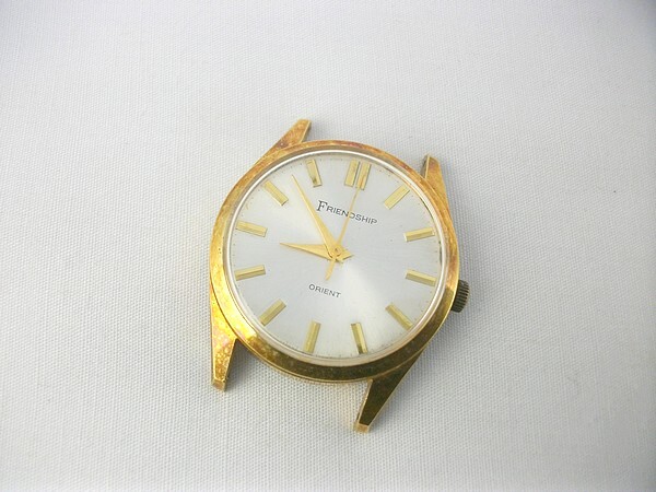 中古】薬師丸ひろ子 レコード型壁掛け時計 クォーツ時計 ORIENT