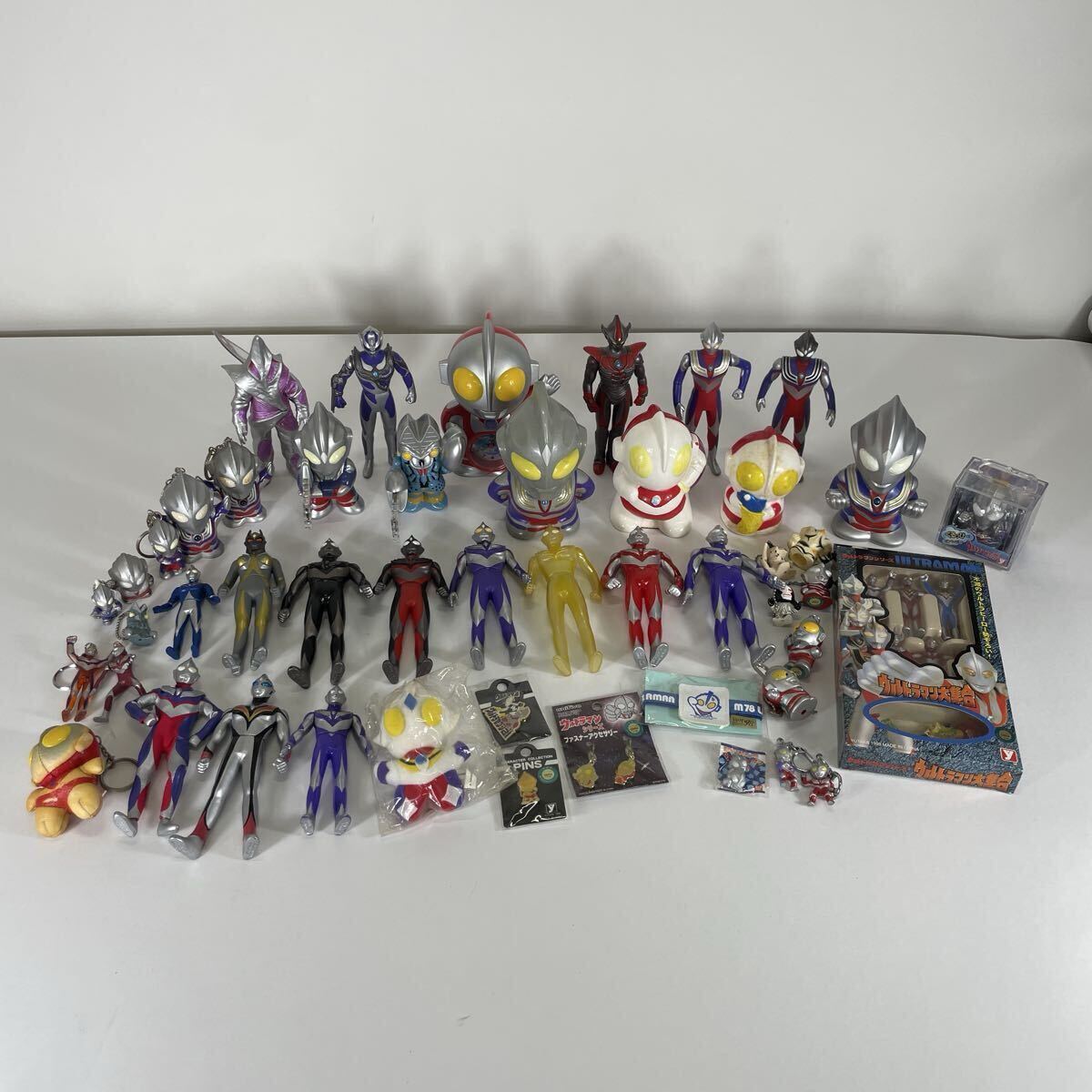 ゼットン☆ウルトラマンシリーズ☆めちゃでか☆ゼットン ぬいぐるみ 
