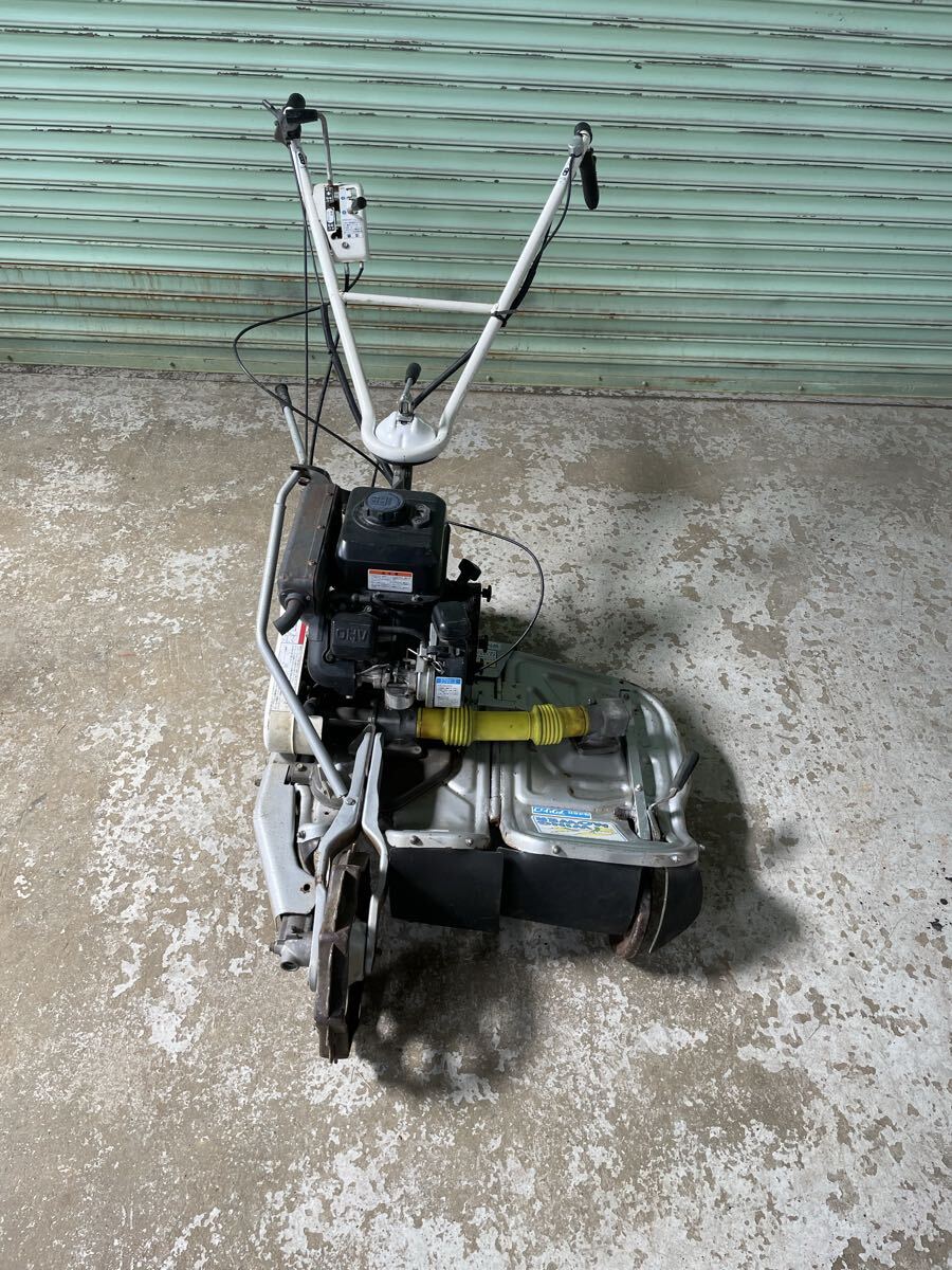 中古】 クボタ 畦畔草刈機 2WD GC602RA 最大6.1馬力 GR170系 C-OHV