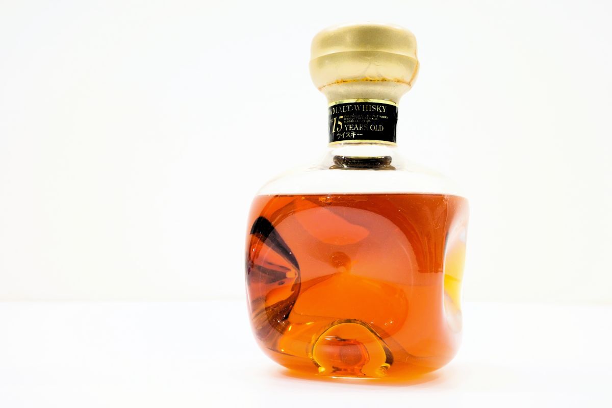 ☆注目! 本場泡盛 秘蔵酒 先代 1994年製造 古酒 720ml 43% 箱 入波平
