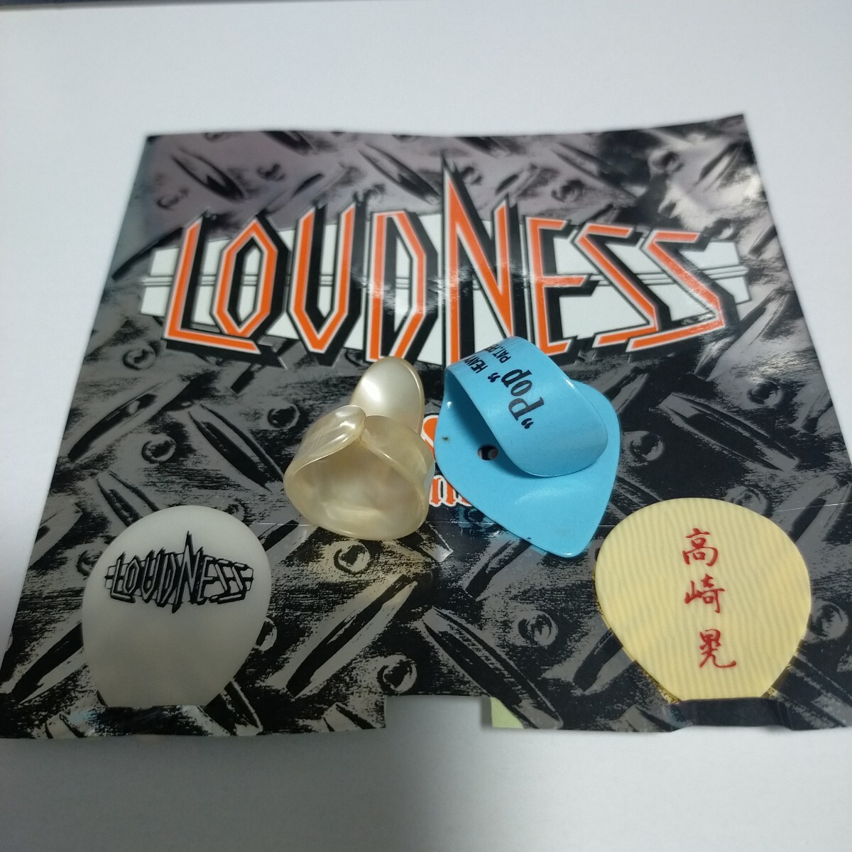 ラウドネスloudness 非売品ステッカー ピック等まとめての落札情報詳細