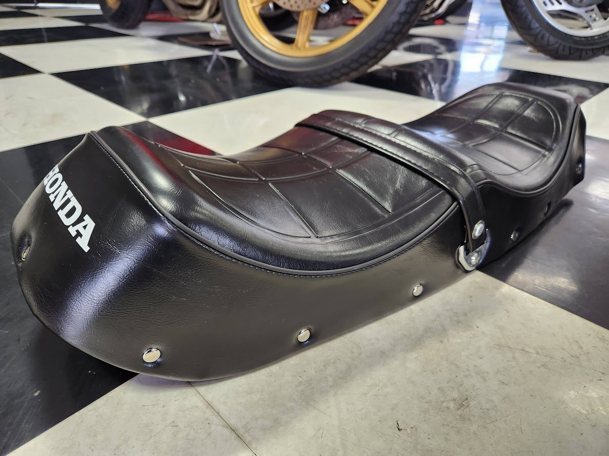 未使用に近い】川口シート 藤森仕様タックロールシート cb400f