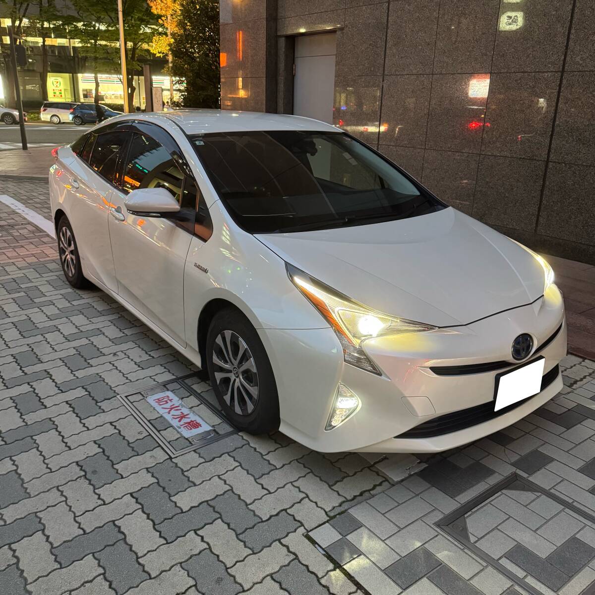 車 30 プリウス 純正 HDDナビ 86100-47072 56095 動作OK