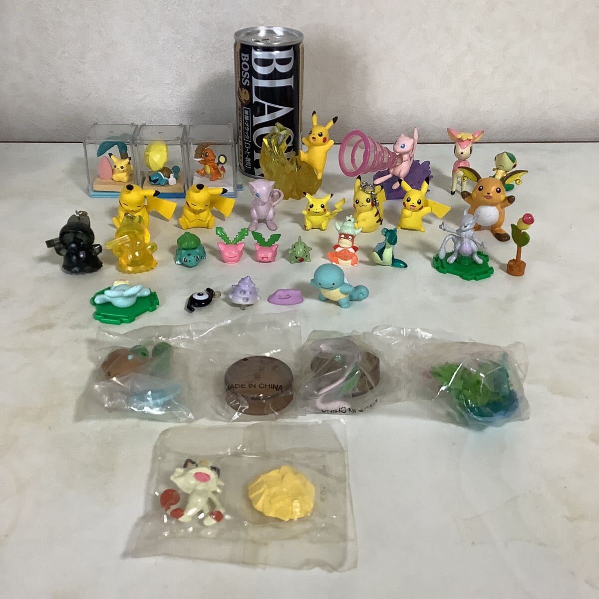 やや傷や汚れあり】ちかくにいるかも？ポケモン フィギュア 4個セット 