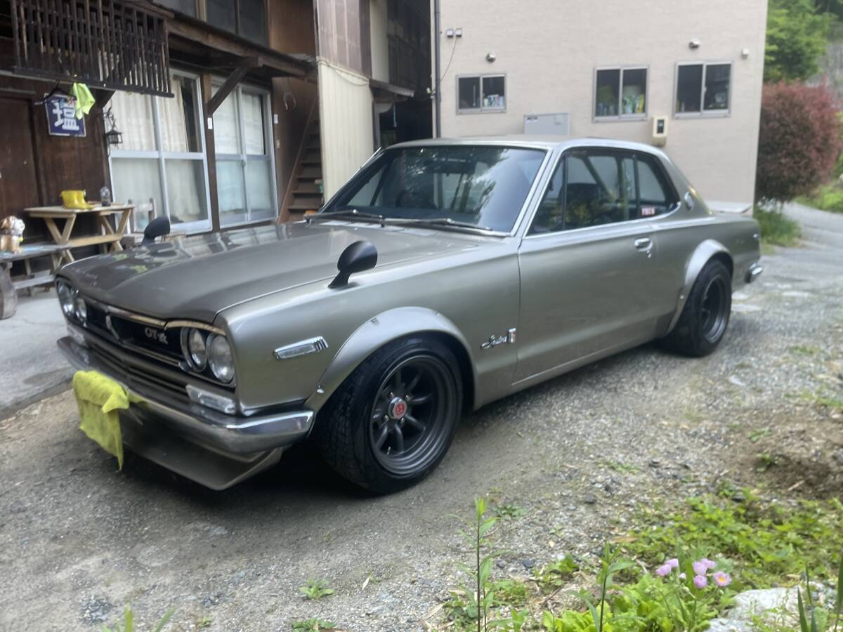 日産 スカイライン ケンメリ ヨンメリ gc110 ハコスカ 純正ドア内張り