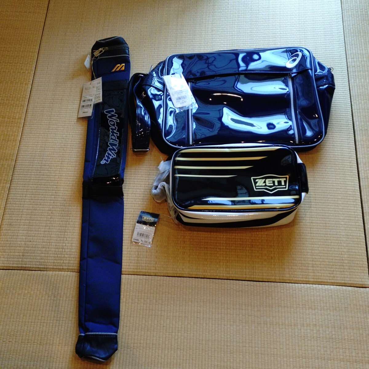 中古】☆MIZUNOミズノ☆野球World Winエナメルバッグシューズ入れ付き 