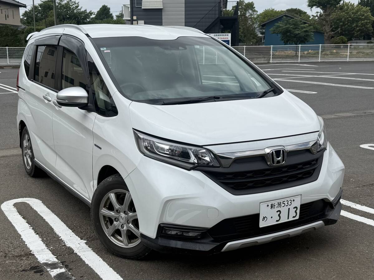中古】○A5747 新車外し フリード ハイブリッド GB7 純正グリル 71120