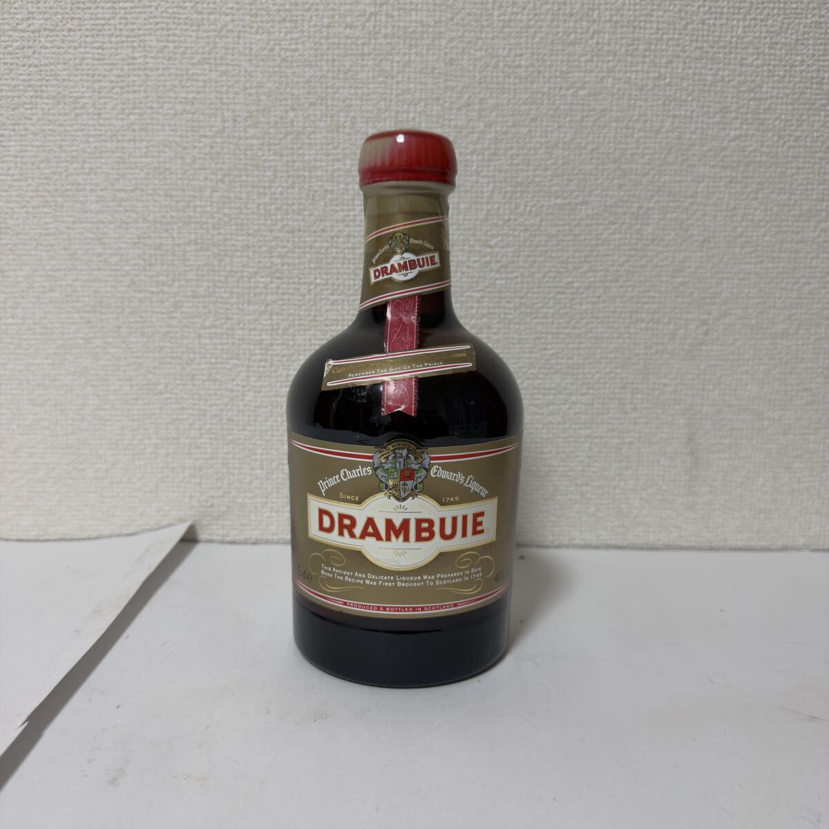 ドランブイ Drambuie リキュール 1000ml ヴィンテージ 古酒 ドランブイ Drambuie リキュール 1000ml ヴィンテージ 古酒 ドランブイ