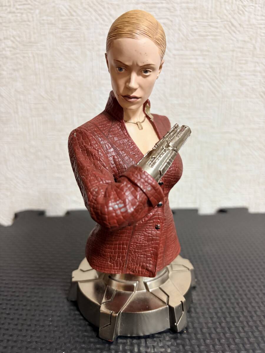 McFARLANE TOYS TERMINATOR 3 RISE OF THE MACHINES T-X TERMINATRIX