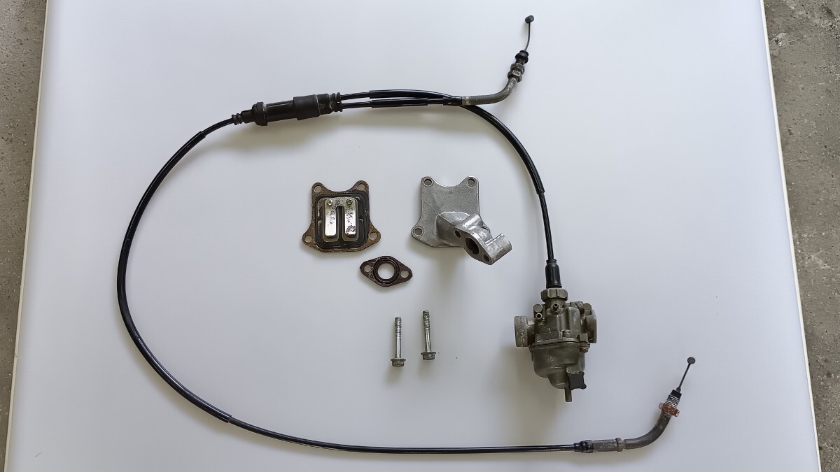 ホンダ 純正キャブレター QR50 16100-GF8-033 新品 未使用 モトコンポ 