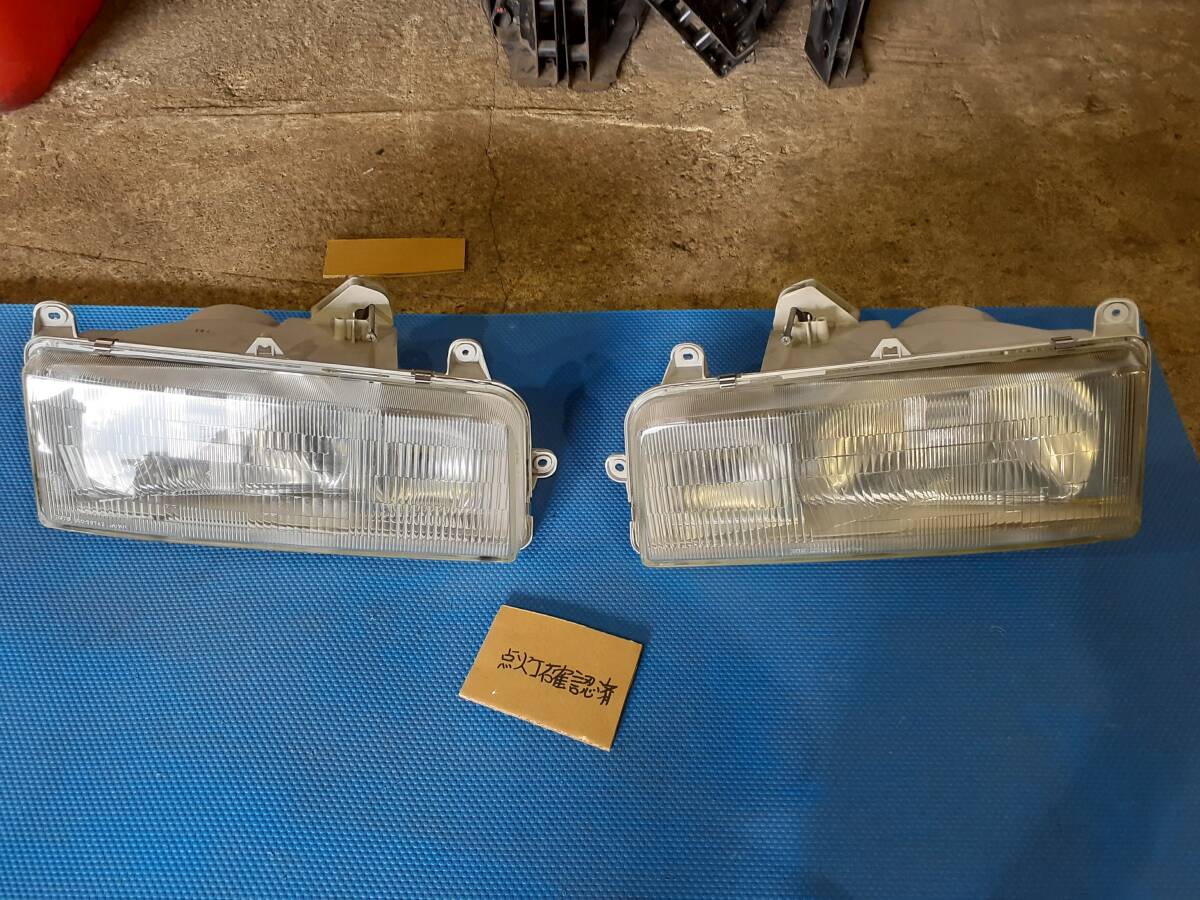 新品】□新品⇒稀少レア数量限定 奥目 角目4灯仕様ヘッドライト Y30 