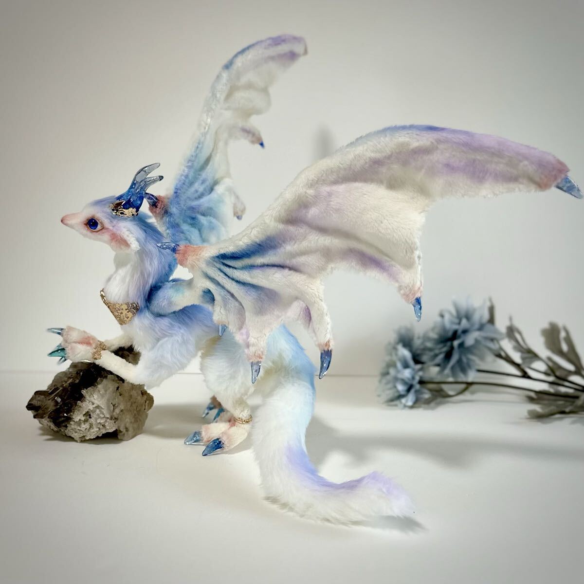 目立った傷や汚れなし】アートドール ぬいぐるみ ドラゴン？ ケモノ 幻
