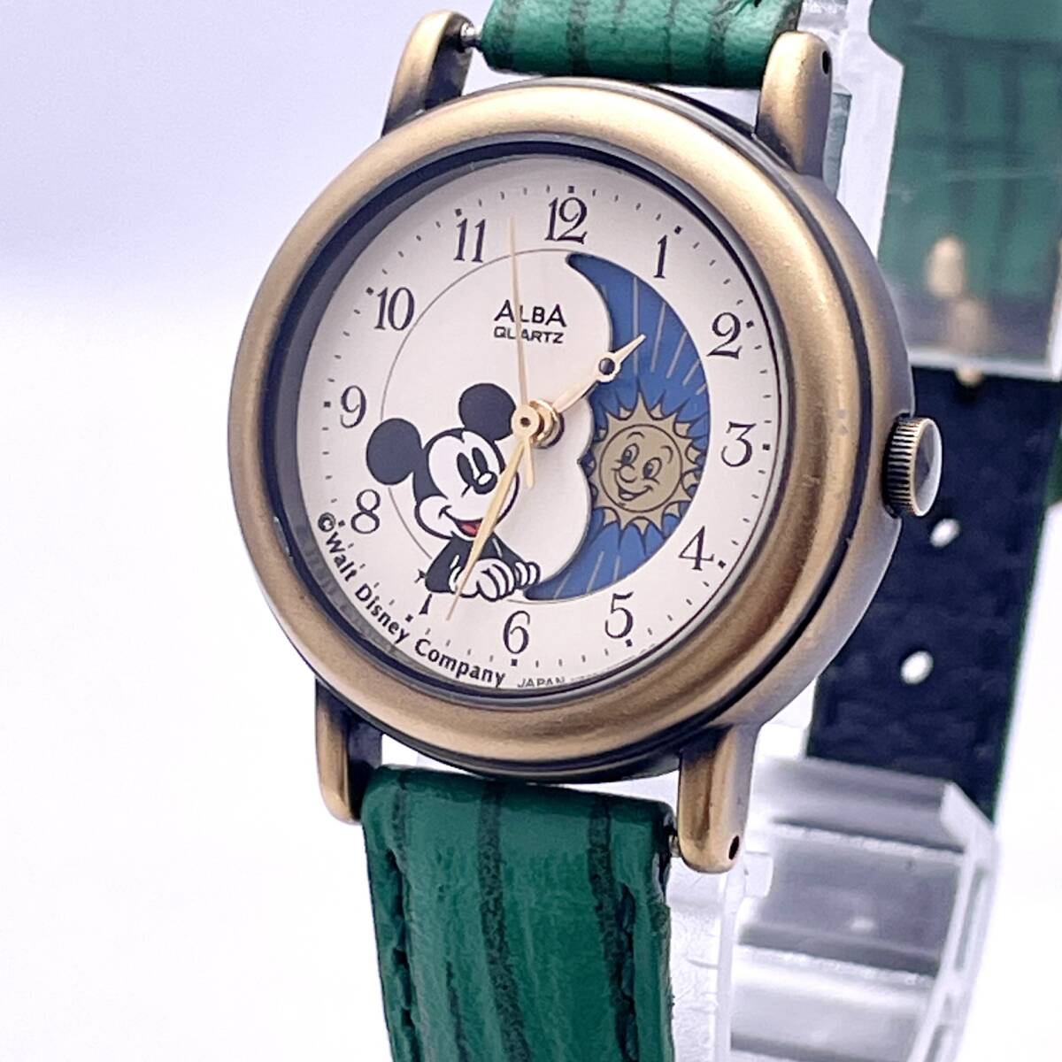 N10546 SEIKO セイコー ALBA アルバ V243-0060 Disney ミッキーマウス