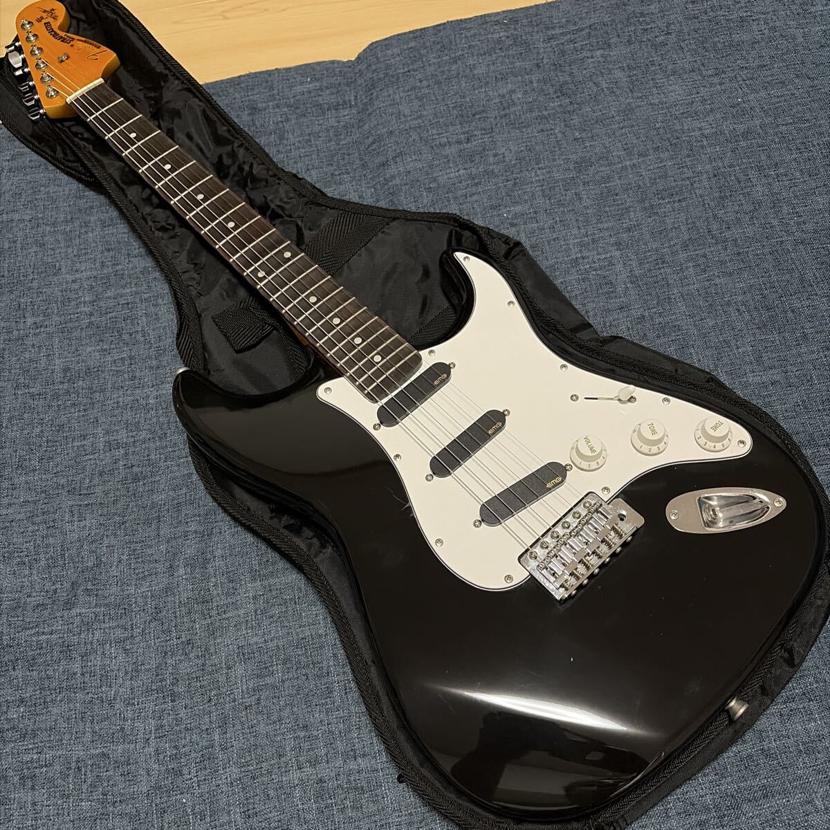 中古】Mavis【MST-800】メイビス ストラトタイプ エレキギター