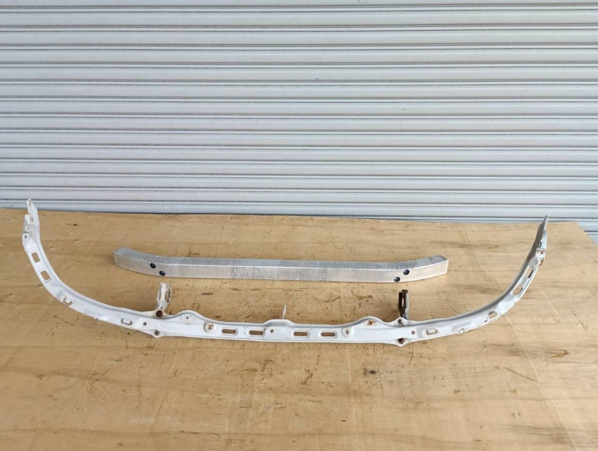 中古】S13 シルビア レインホース フロントバンパー裏 骨組の落札情報