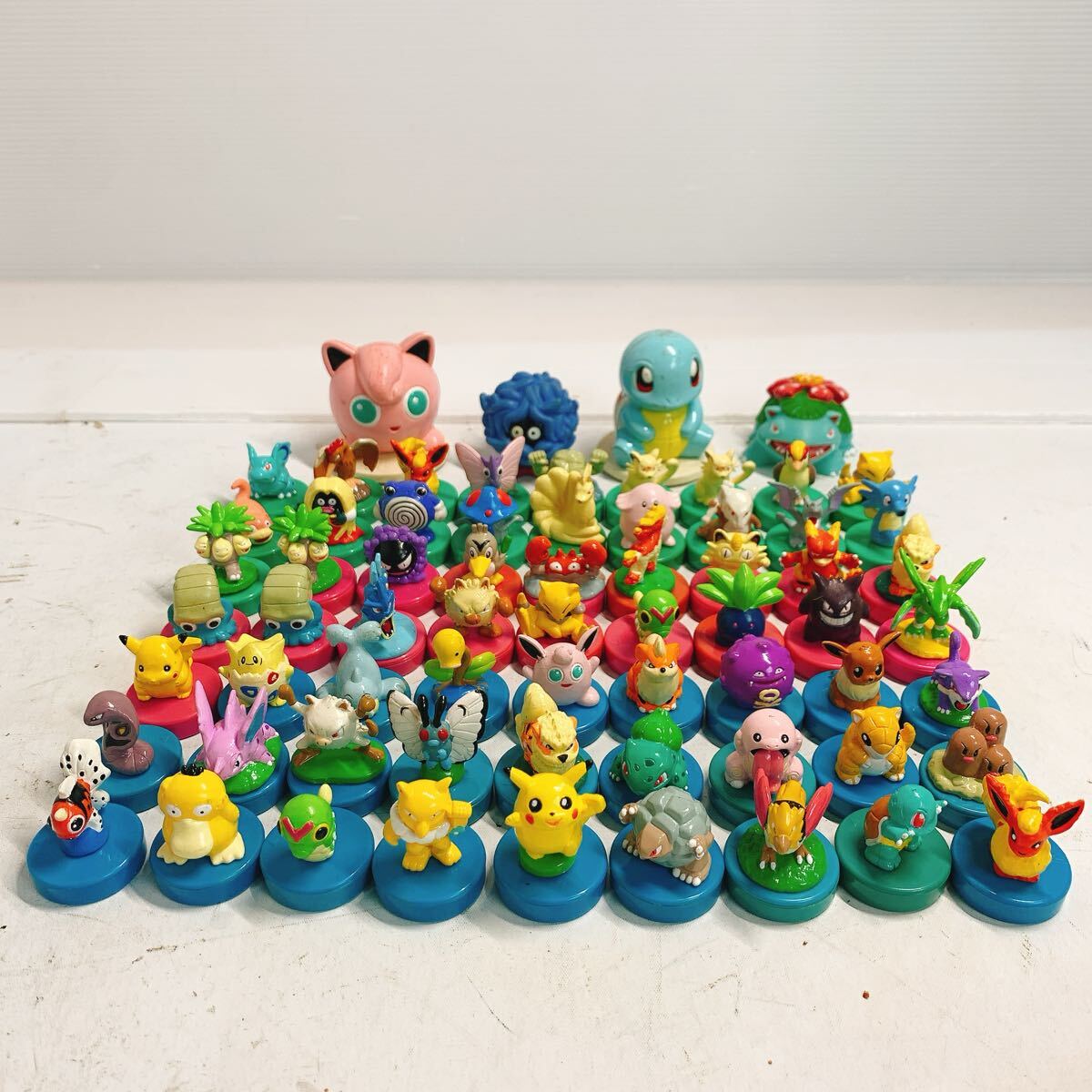 ポケットモンスターシリーズ]☆レア☆大量！ポケモンスタンプ 切手風