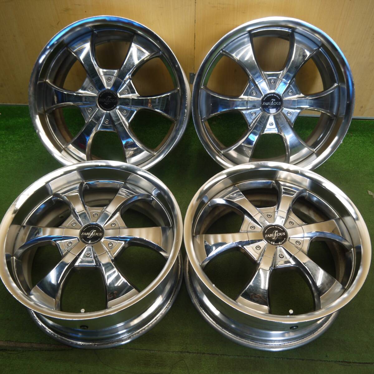 中古】19インチ！ファブレス エクスパンド(7.5J+44 8J+38 PCD114.3 4穴