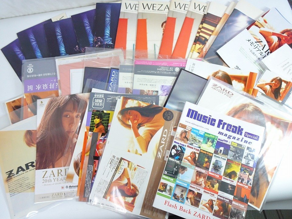 ☆ZARD 坂井泉水 「直筆ポストカードホルダー・パスケース」 ZARD