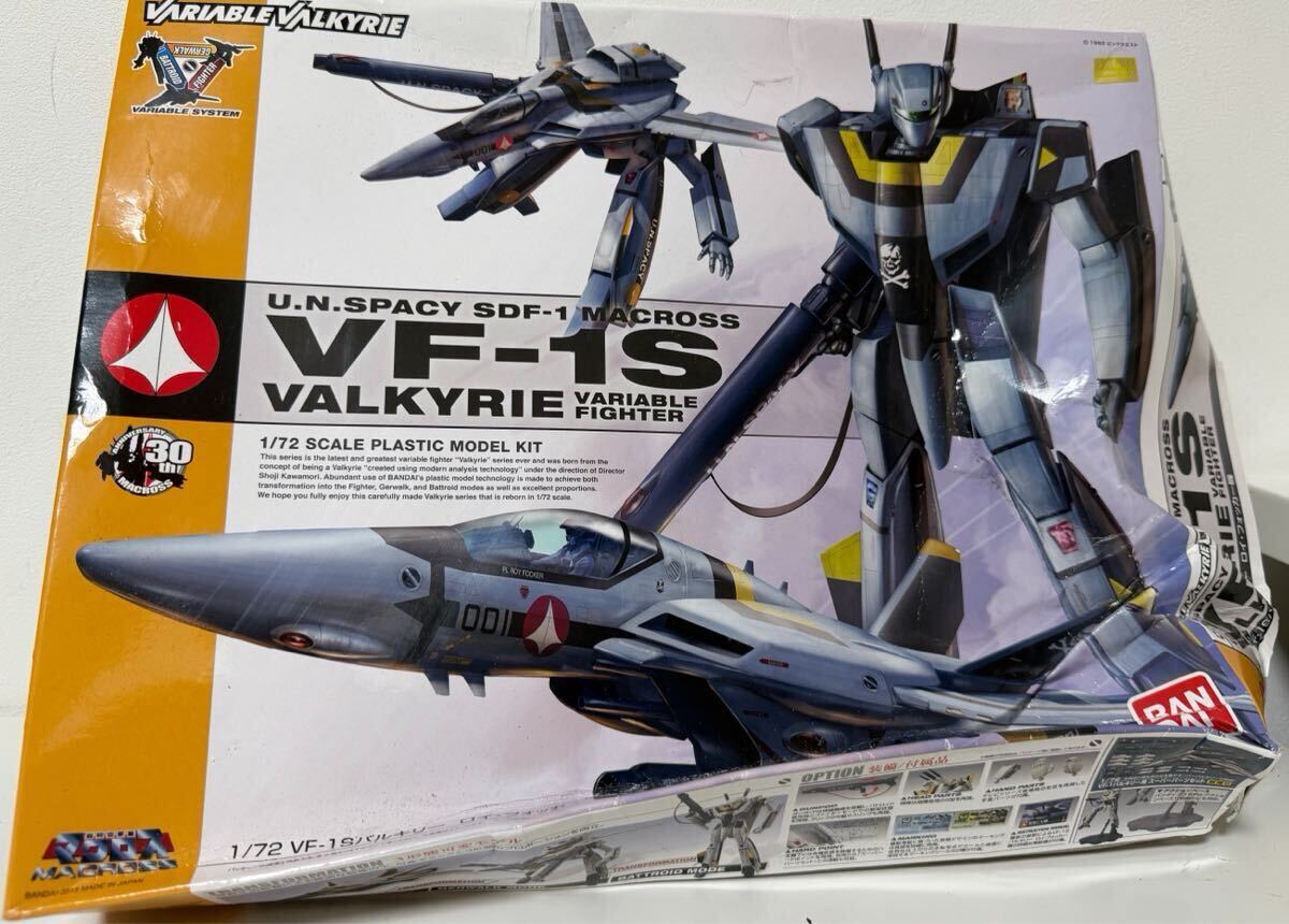 ☆バンダイ 可変バルキリー VF-1S VALKYRIE 1/55 ロイ・フォッカー機