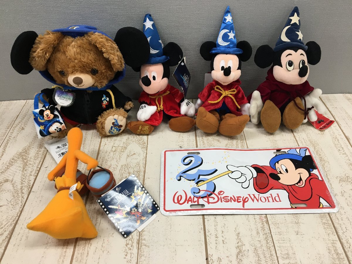 TOKYO Disney ディズニー D23expo ソーサラーミッキー2体 ファンタズ