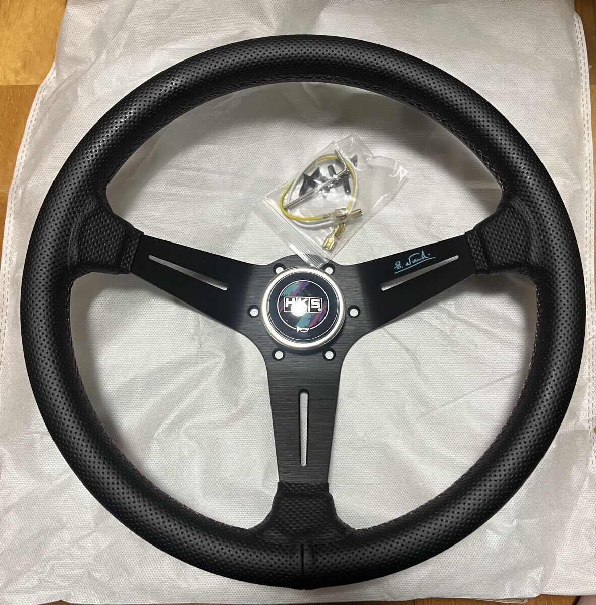 貴重な廃盤品！NARDI「gara4 type4」/ナルディ「ガラ4ウッド