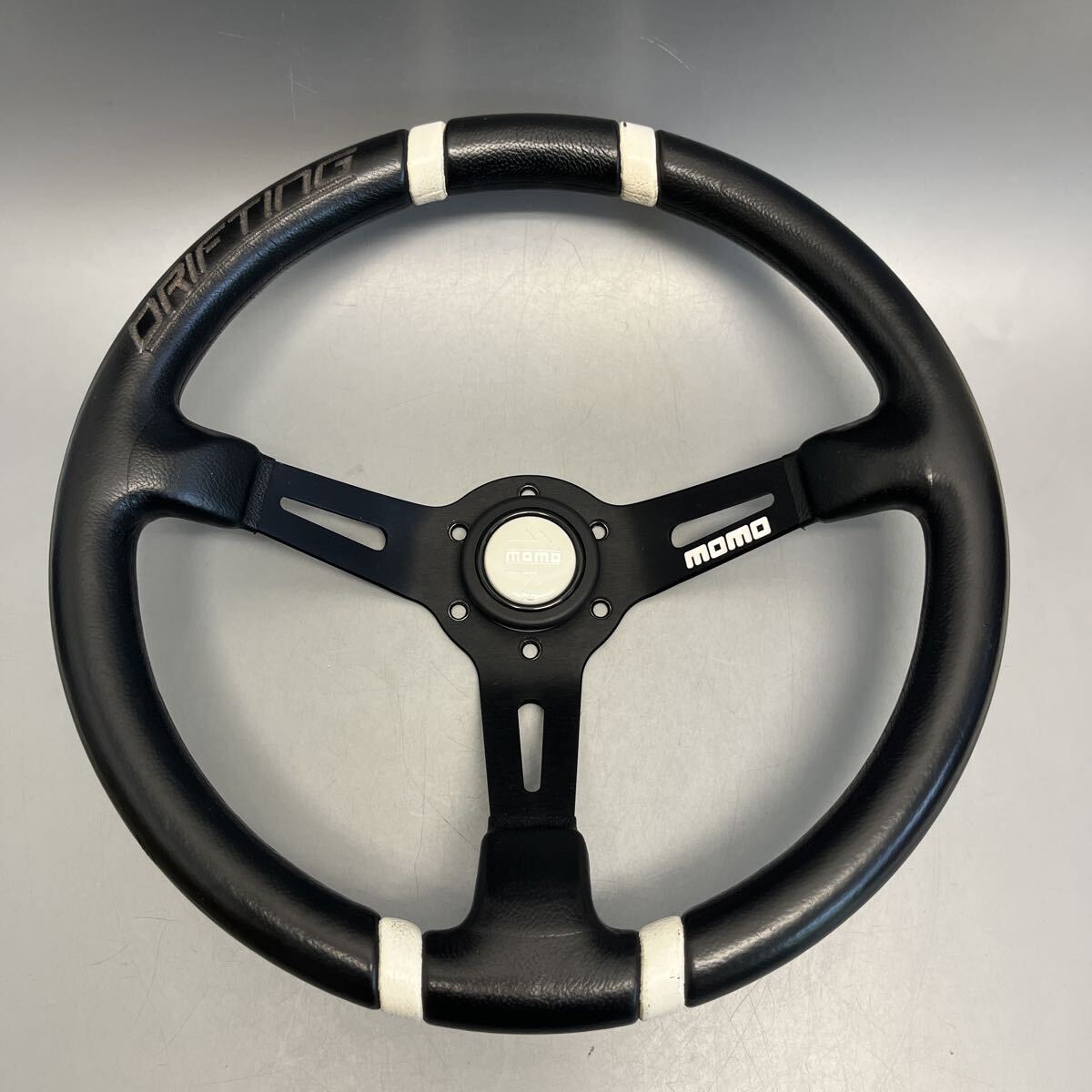 美品！ MOMO DRIFTING ゴールド(オレンジ) ステアリング ホーンボタン