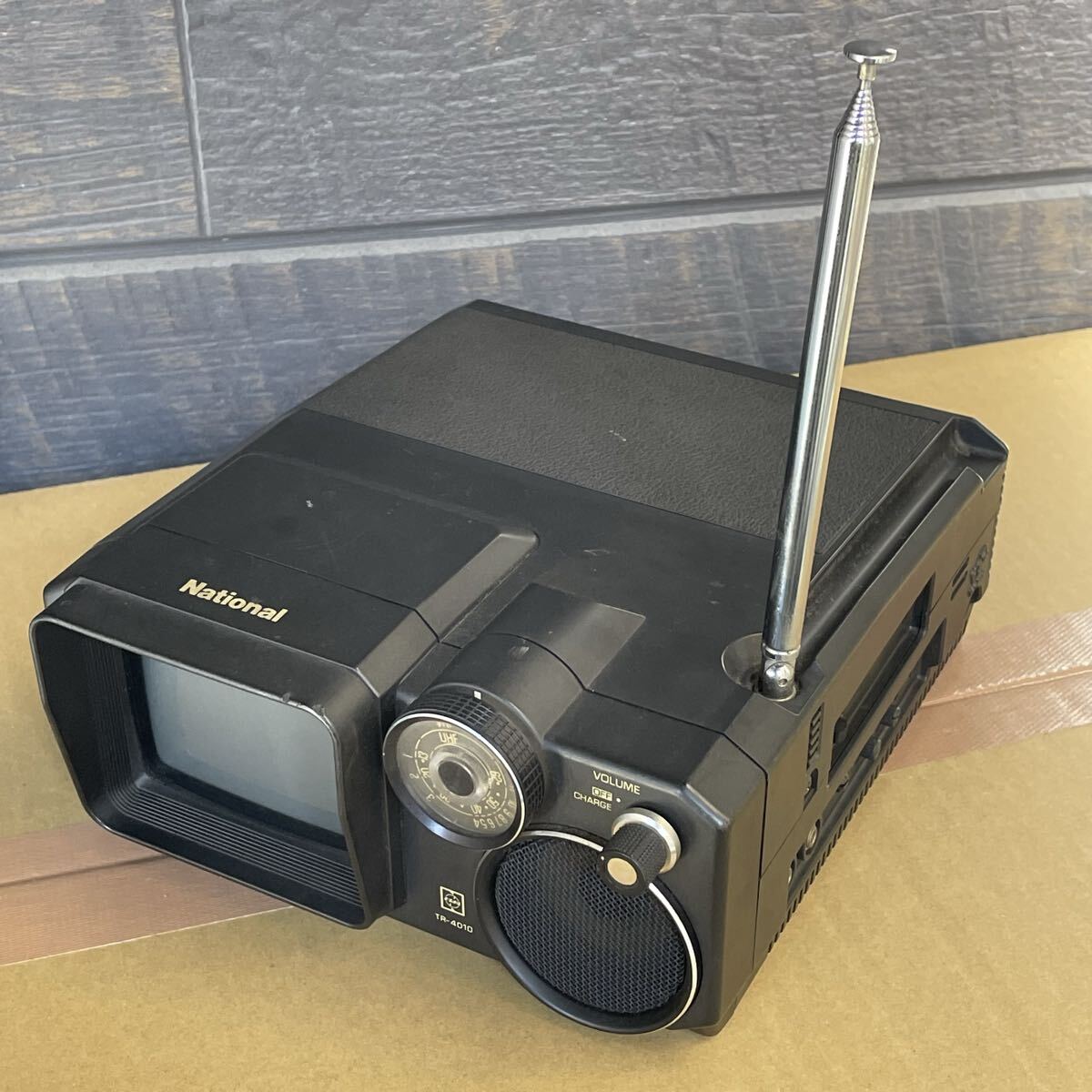 中古】【0401】73 当時物 ナショナル テレビ型 SQ リモコン 通電確認