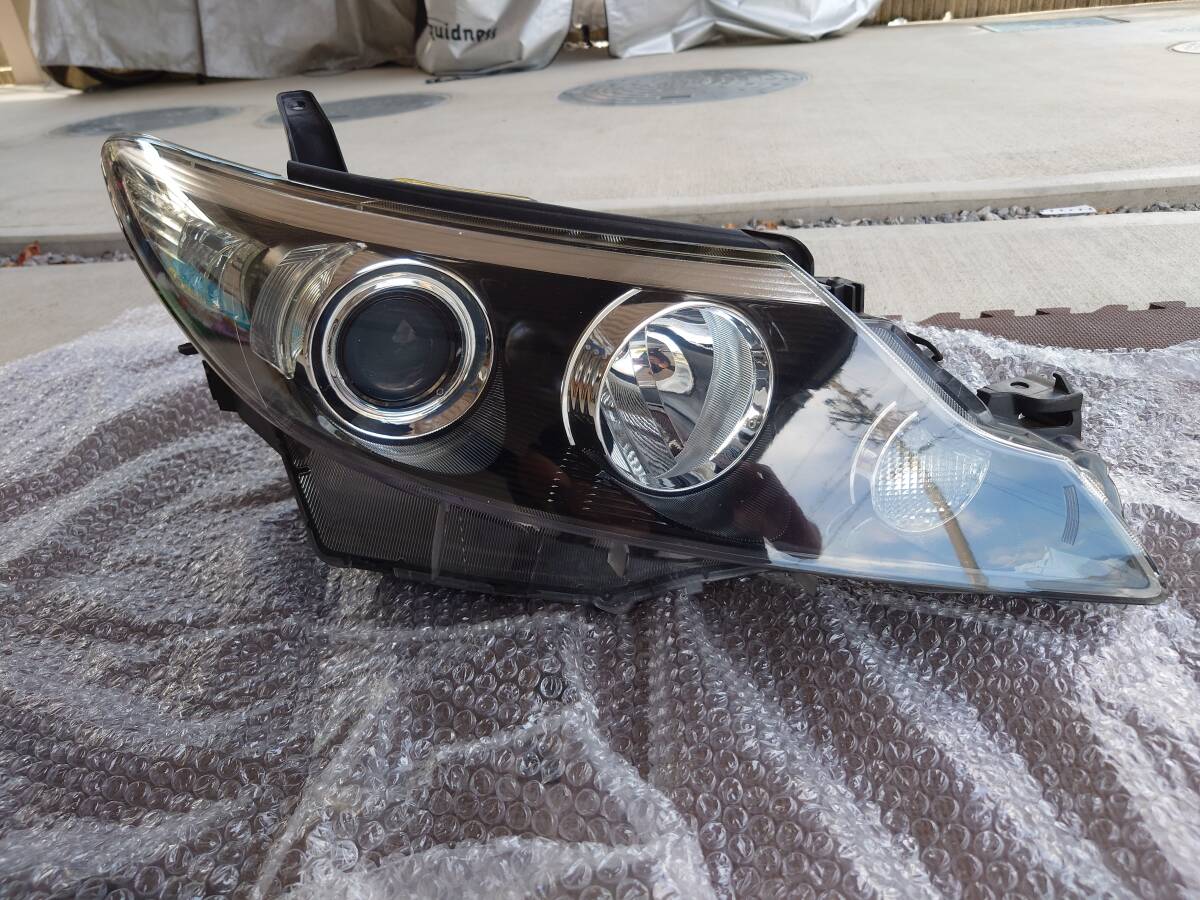 自信有り！ エスティマ 後期 ヘッドライト左右 HID 美品 バルブ